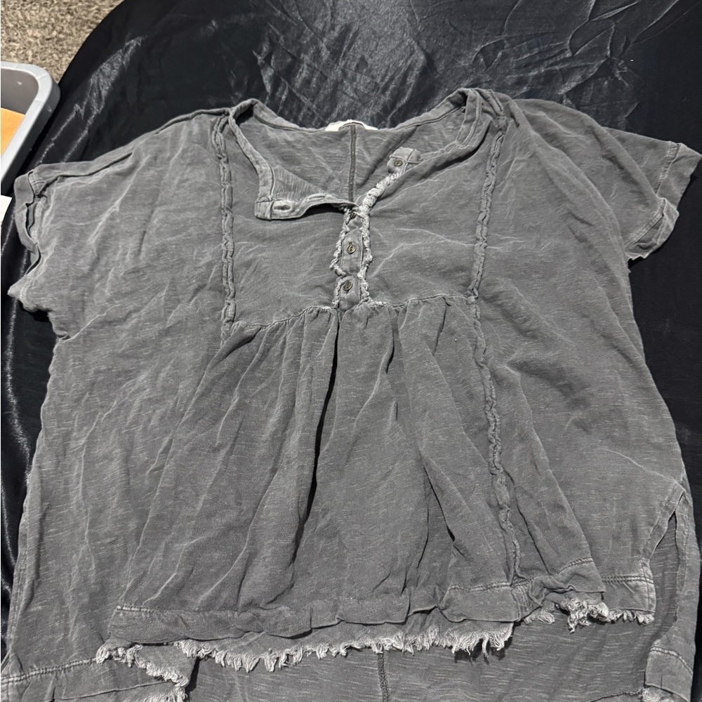 Gray lucky brand top